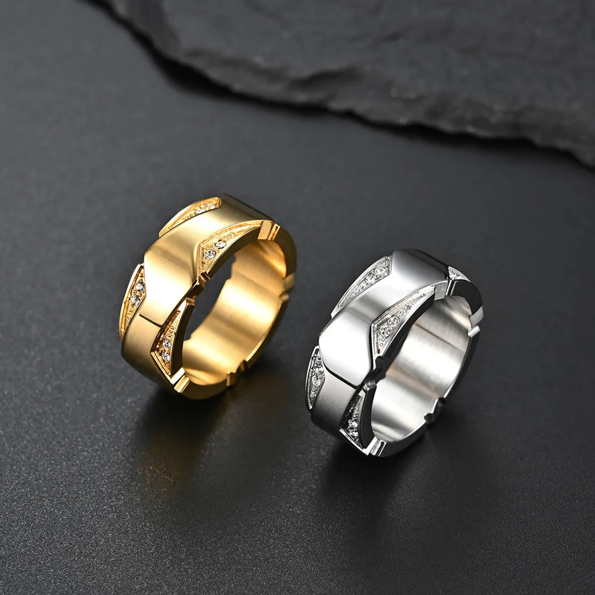 family rings for women -Simple Style Classic Style Solid Color 304 Stainless Steel Plating Inlay Rhinestones 18K Gold Plated Women'S Rings