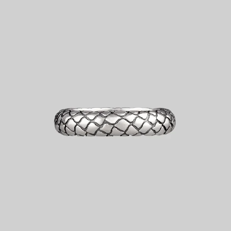 anniversary rings for women -VEGA. Snake Skin Band Ring - Silver