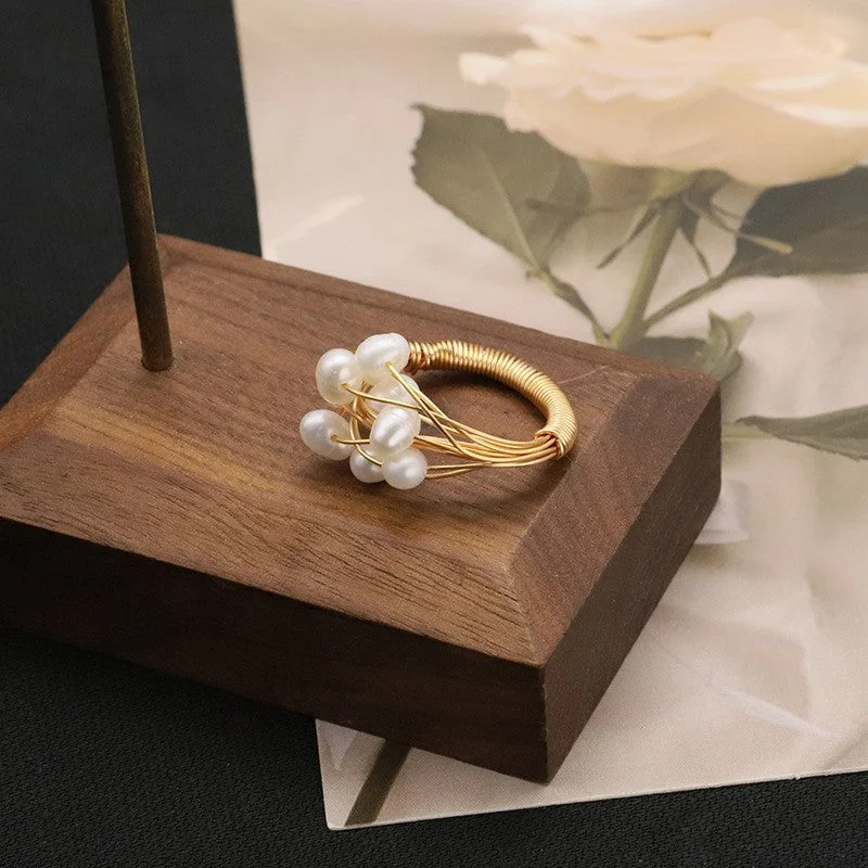 Pearl Winding Ring