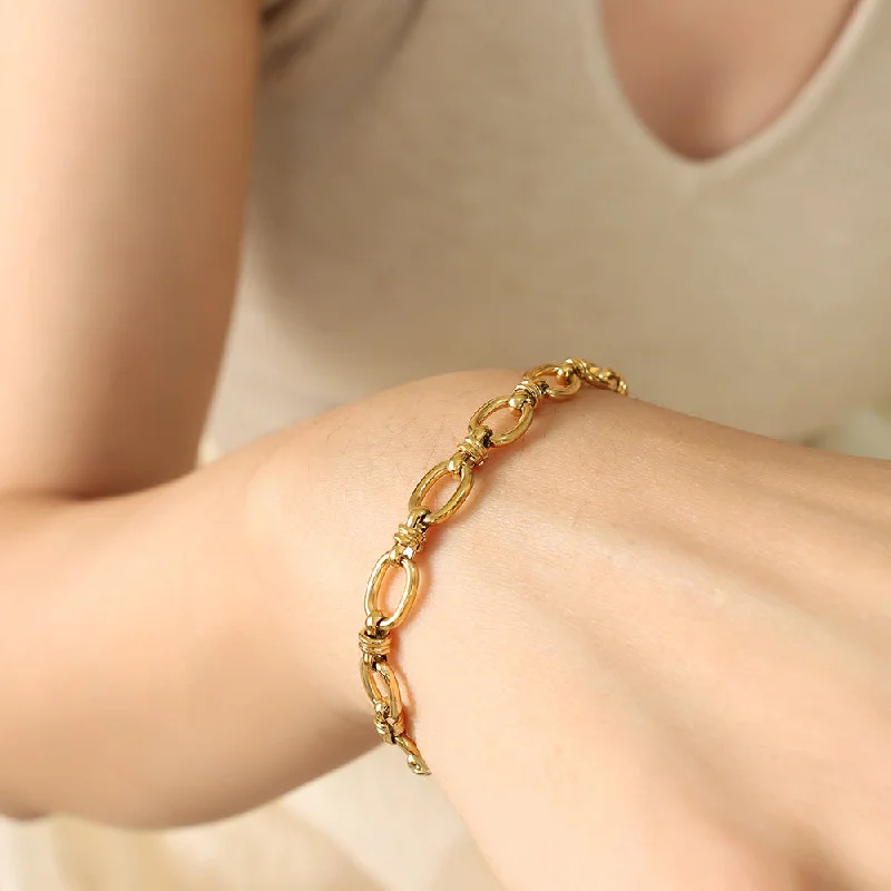 578 Gold Bracelet