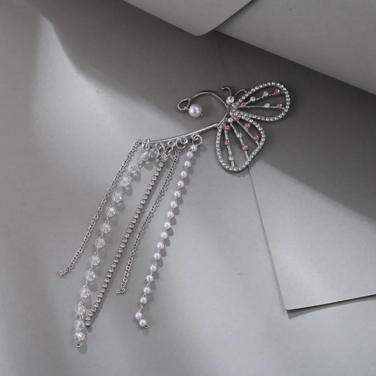 ez1006-Zuo Silver Left Ear Butterfly Tassel Ear Hanging