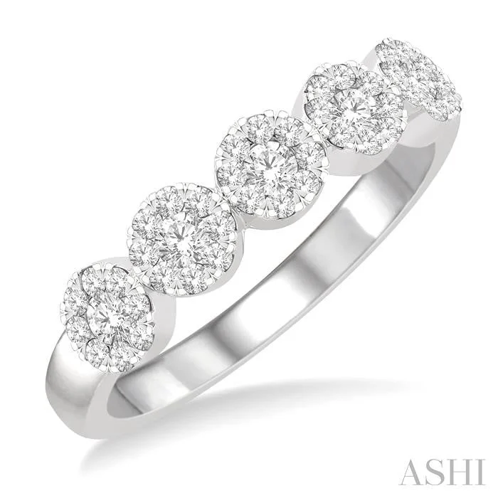 bridal engagement rings for women -ROUND SHAPE 5 STONE LOVEBRIGHT ESSENTIAL DIAMOND WEDDING BAND