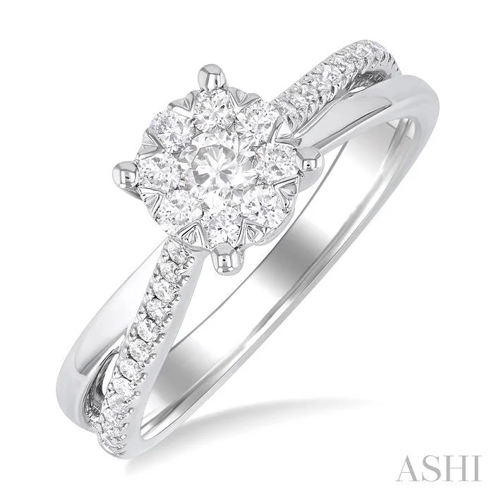 elegant engagement rings for women -ROUND SHAPE LOVEBRIGHT DIAMOND ENGAGEMENT RING