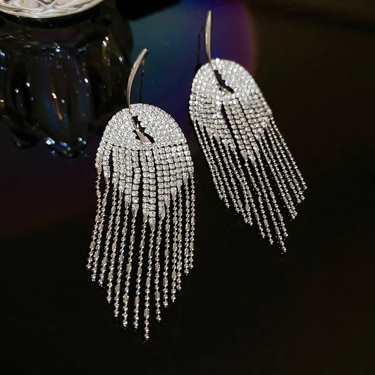 128# Silver Needle-Silver Tassel