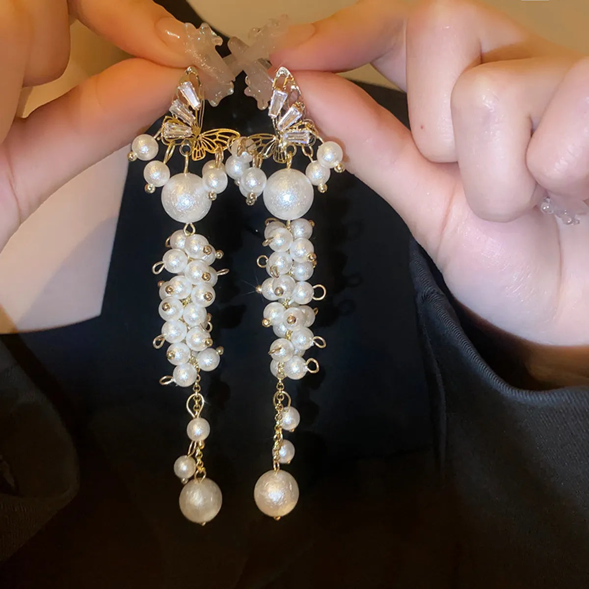 63# Silver Needle-White Pearl Tassel