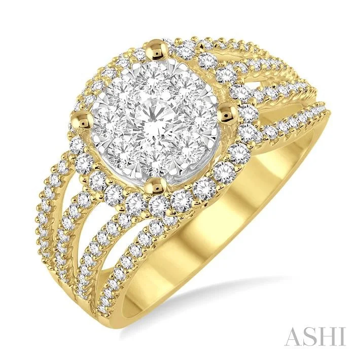 Asscher cut engagement rings for women -ROUND SHAPE HALO LOVEBRIGHT DIAMOND RING