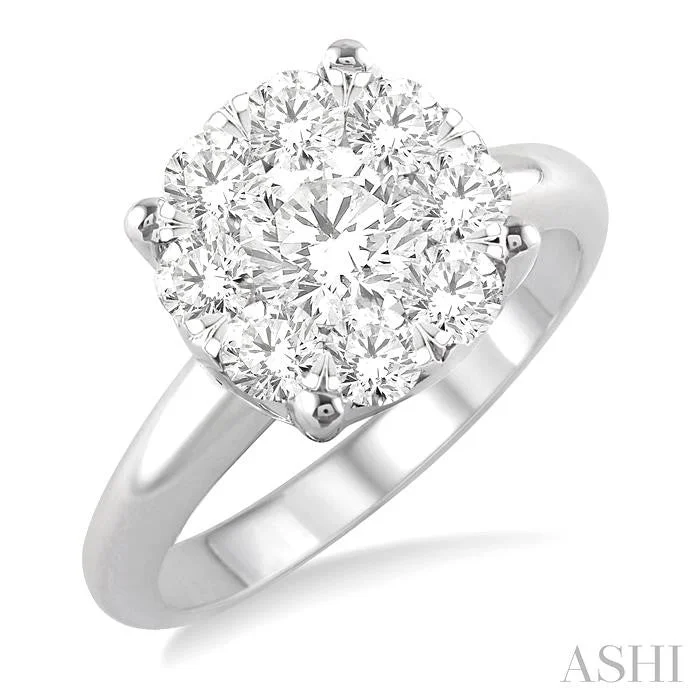 stackable engagement rings for women -ROUND SHAPE LOVEBRIGHT ESSENTIAL DIAMOND RING