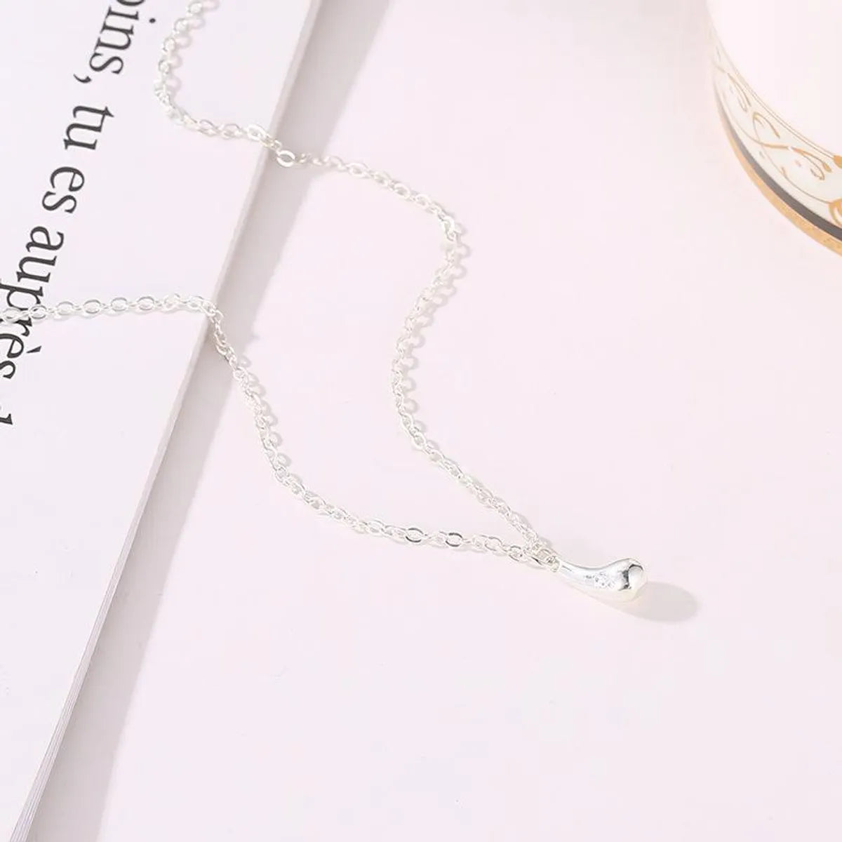 02 Necklace Silver Single Layer Style 9071