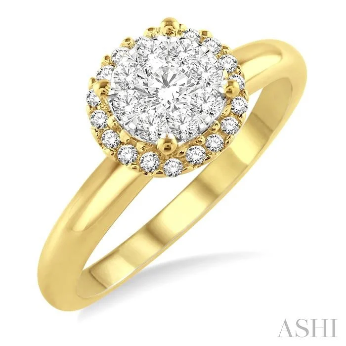 modern engagement rings for women -ROUND SHAPE HALO LOVEBRIGHT ESSENTIAL DIAMOND ENGAGEMENT RING