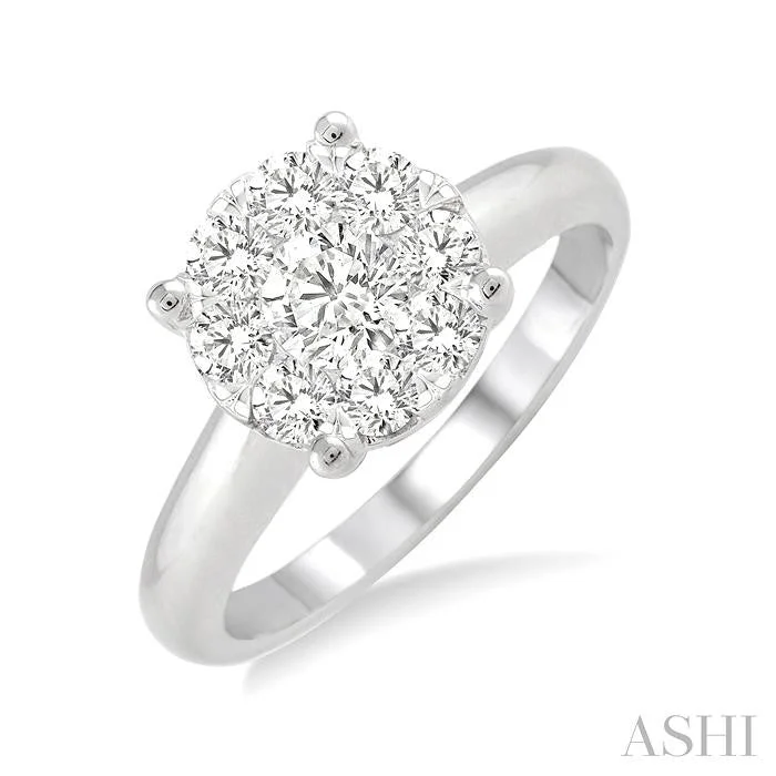 halo sapphire engagement rings for women -ROUND SHAPE LOVEBRIGHT ESSENTIAL DIAMOND RING