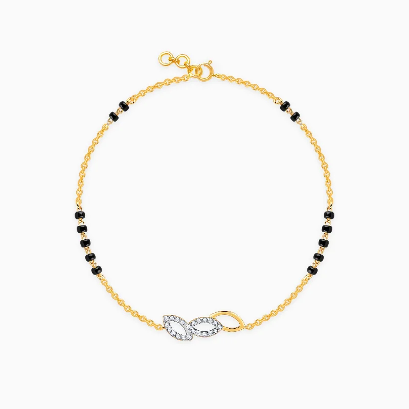 minimalist bracelets for women -Gold Sneha Mangalsutra Diamond Bracelet